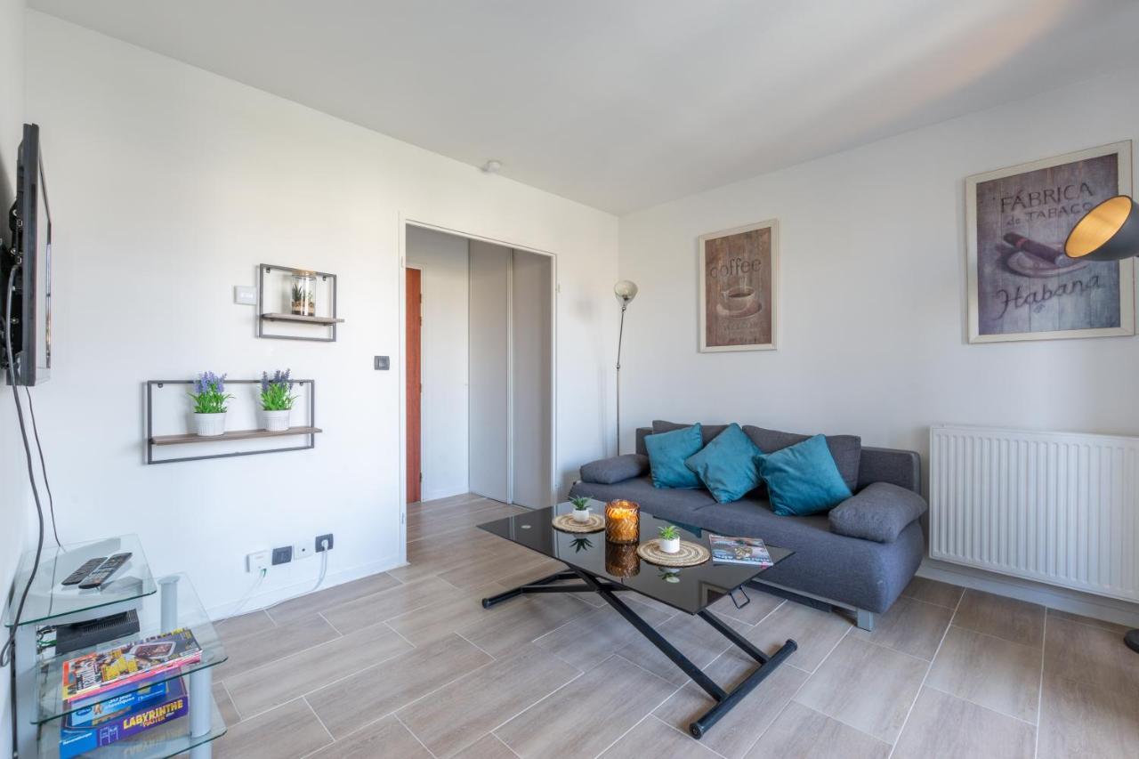 Family Travel Paris Apartman Bussy-Saint-Georges Kültér fotó