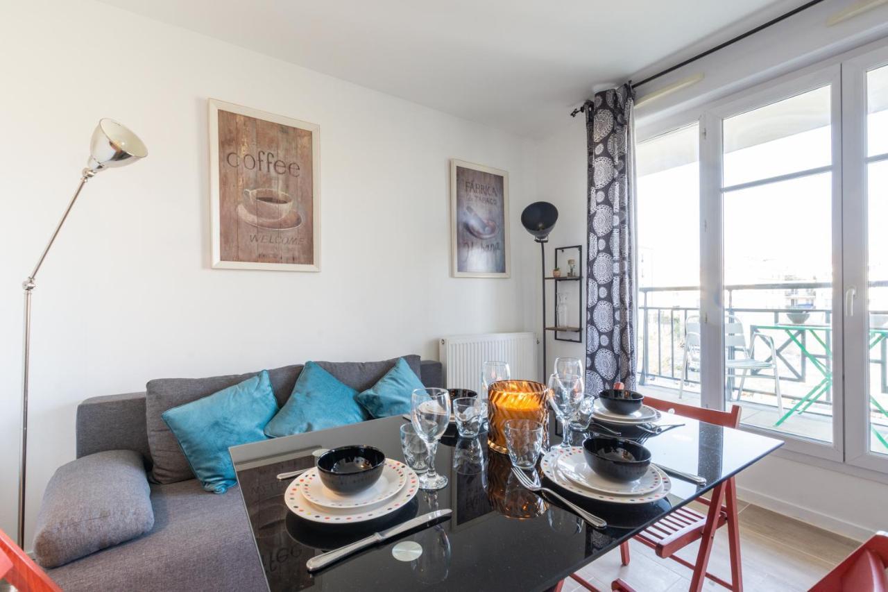 Family Travel Paris Apartman Bussy-Saint-Georges Kültér fotó