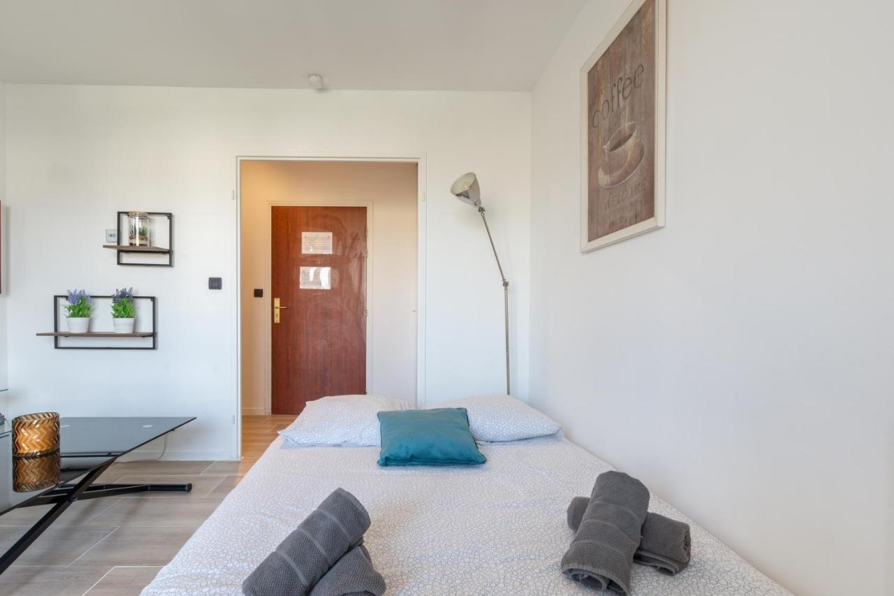 Family Travel Paris Apartman Bussy-Saint-Georges Kültér fotó